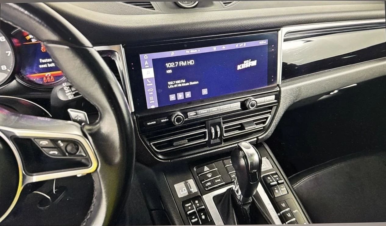 Porsche Macan 2.0, снимка 9 - Автомобили и джипове - 55587451