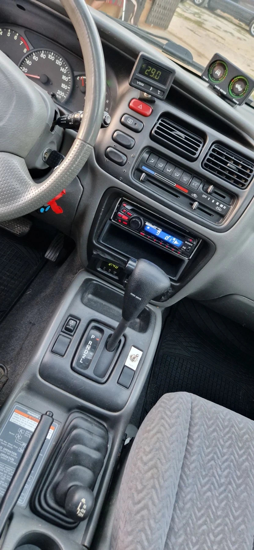 Suzuki Grand vitara 2.5 V6 144ps, снимка 12 - Автомобили и джипове - 55986393