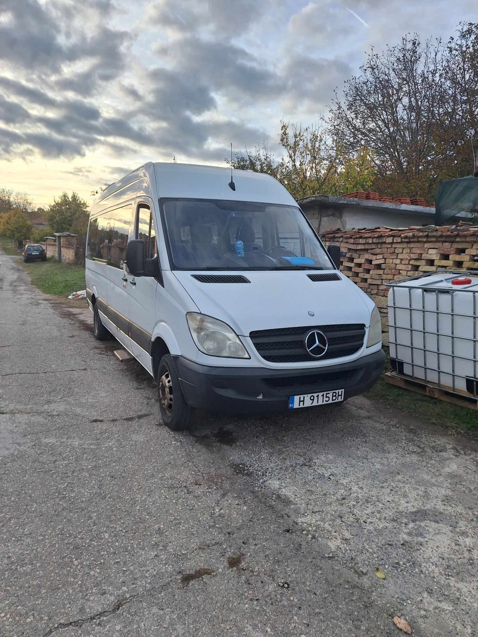 Mercedes-Benz Sprinter 515