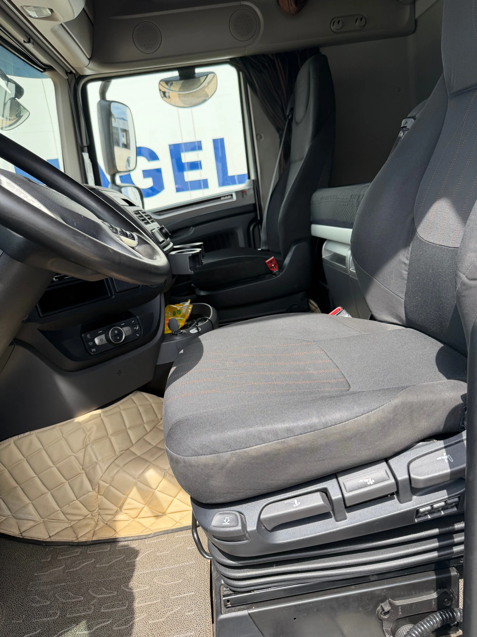 Daf Hf-480, снимка 7 - Камиони - 54224558