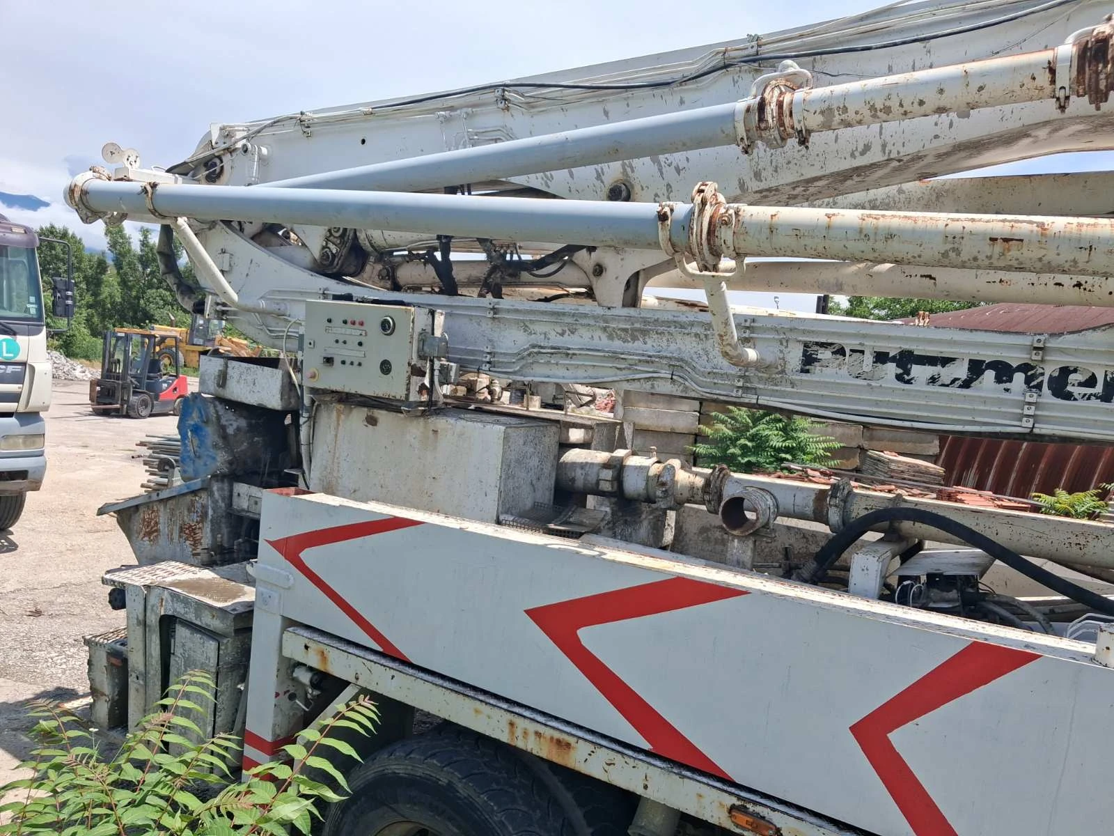 Бетон помпа Volvo FL10, снимка 4 - Индустриална техника - 54843789