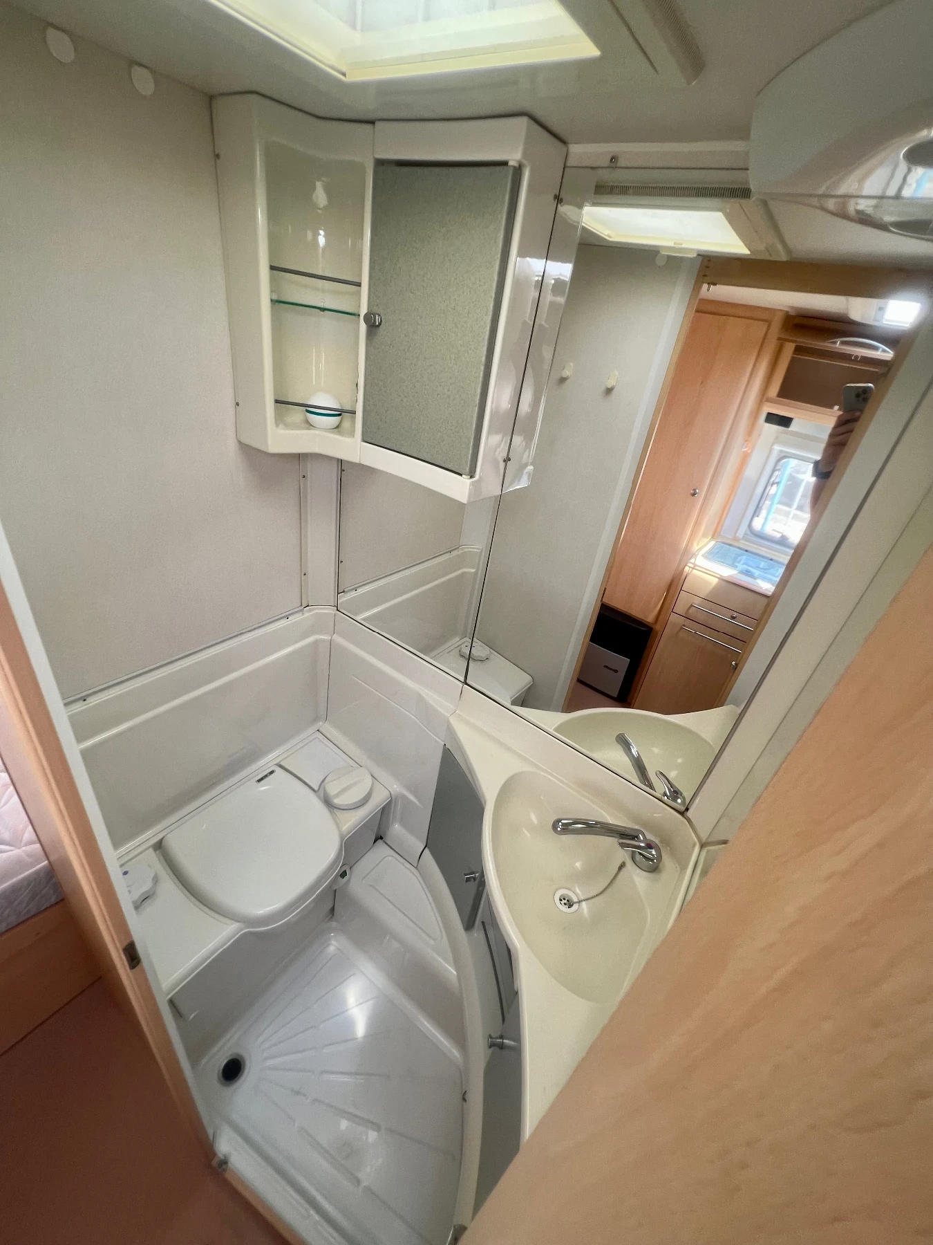 �������� Chateau Calista 490 �������  | Mobile.bg � ����������� 16