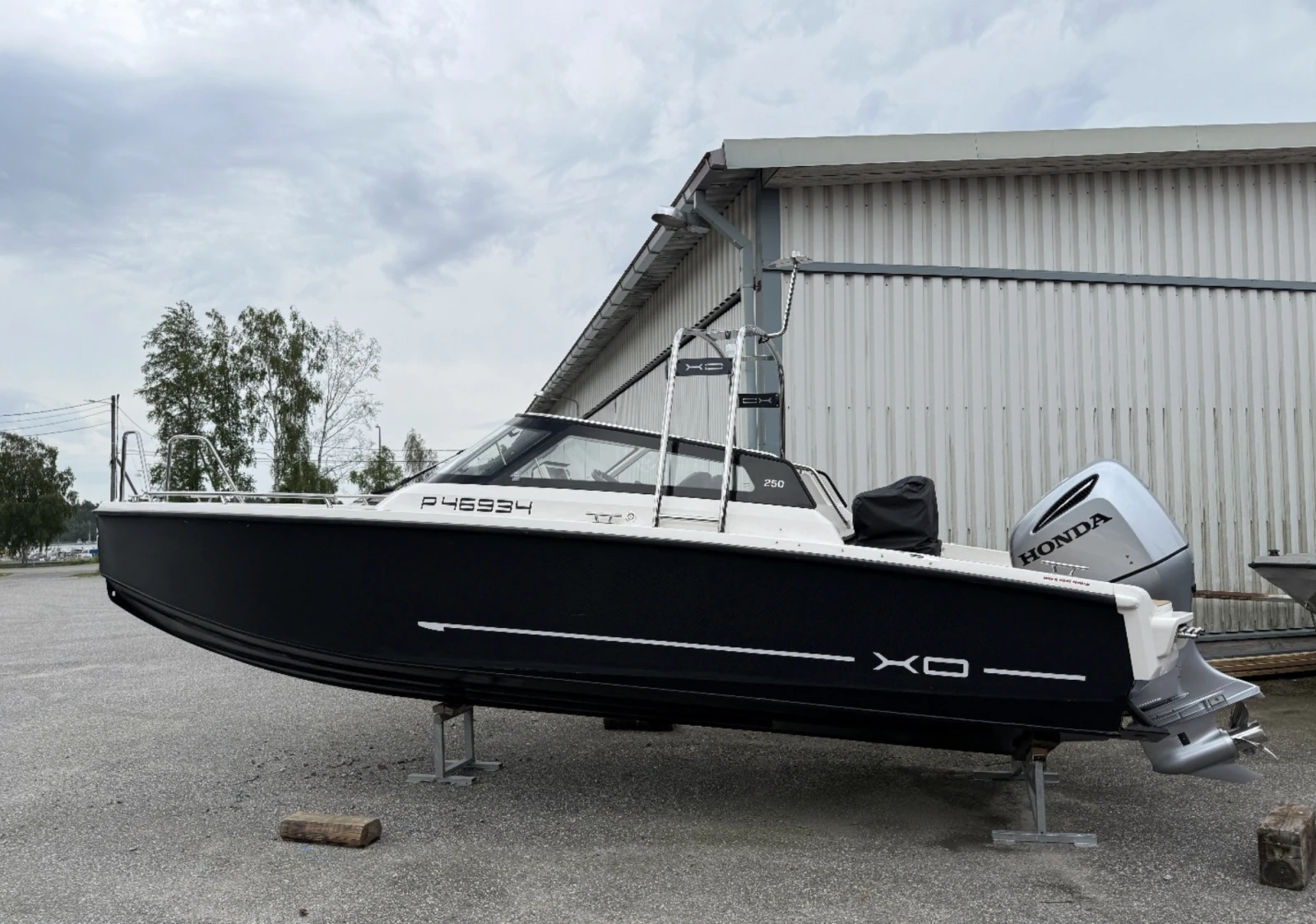 Моторна яхта Собствено производство XO 250 OPEN, снимка 4 - Воден транспорт - 55573913