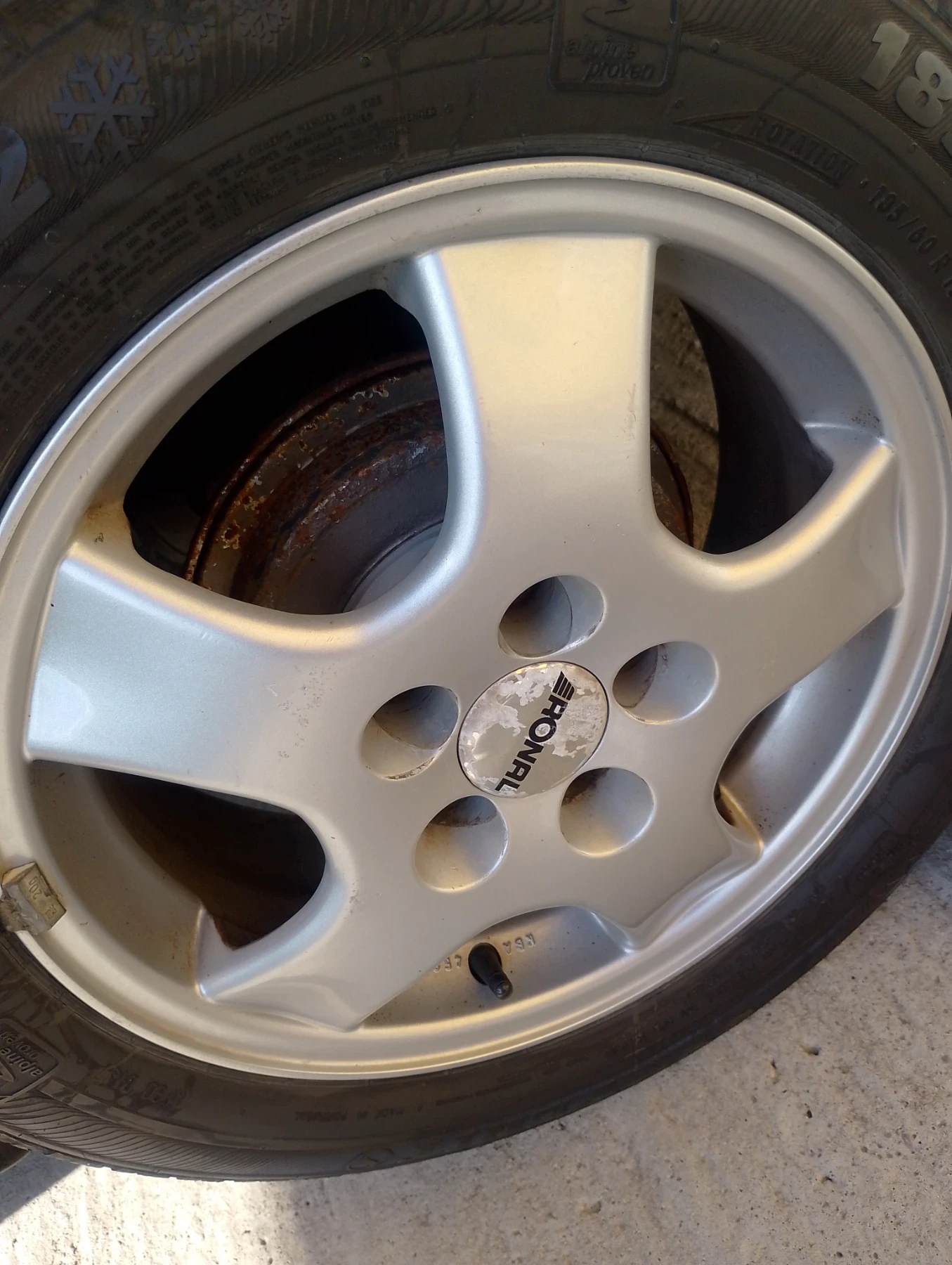 Гуми с джанти Semperit 185/60R15