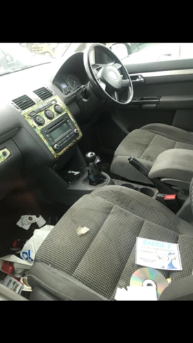 VW Touran 2.0tdi 6sk разпродажба, снимка 4