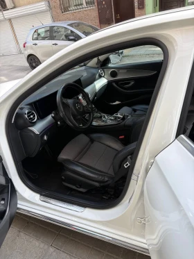 Mercedes-Benz E 220 AMG PACK MULTIBEAM LED, снимка 10