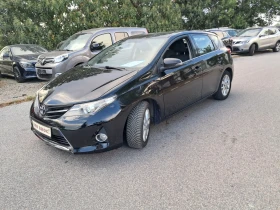 Toyota Auris 1.4 d4d 90ks 6sk Navi.kamera evro5b, снимка 2