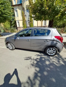 Hyundai I20, снимка 6