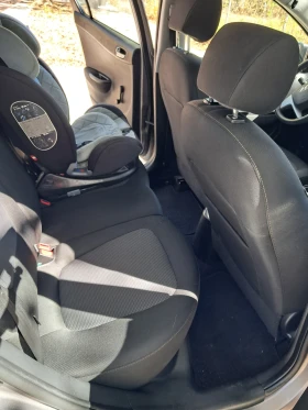 Hyundai I20, снимка 11