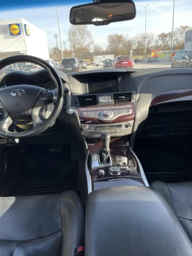 Infiniti M, снимка 10