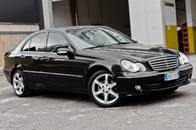 Mercedes-Benz C 220 НОВИ ГУМИ// FACELIFT// CARPLAY// , снимка 1