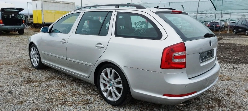 Skoda Octavia 2.0i-200к.с VRS, снимка 7 - Автомобили и джипове - 43146855