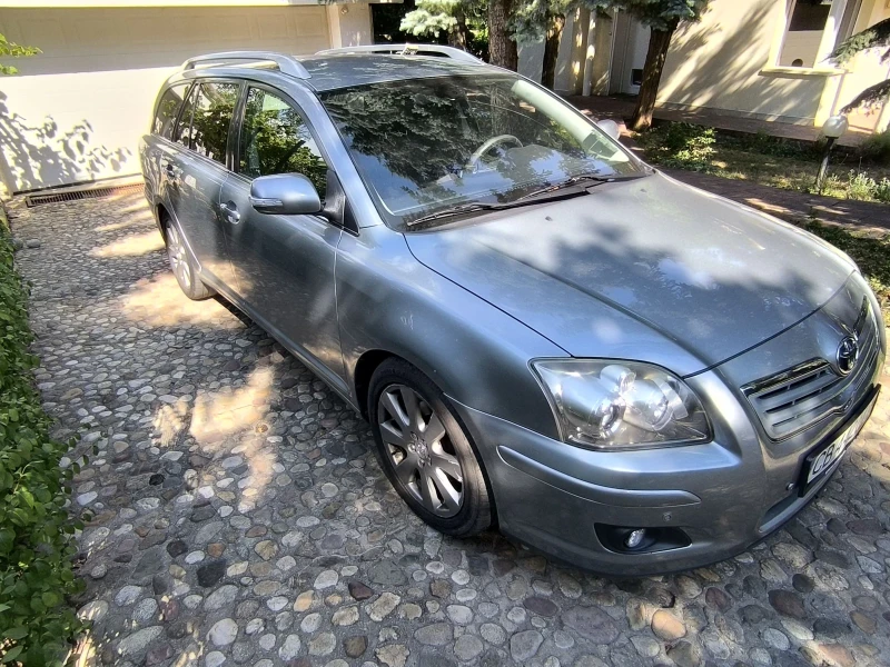 Toyota Avensis, снимка 3 - Автомобили и джипове - 47243242