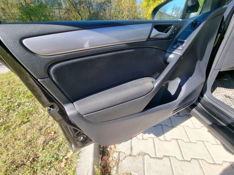 VW Golf 6 1.6TDI 105hp, снимка 17 - Автомобили и джипове - 47519561