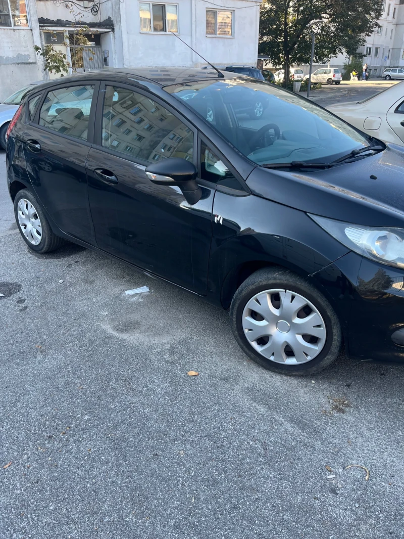 Ford Fiesta, снимка 4 - Автомобили и джипове - 47728401