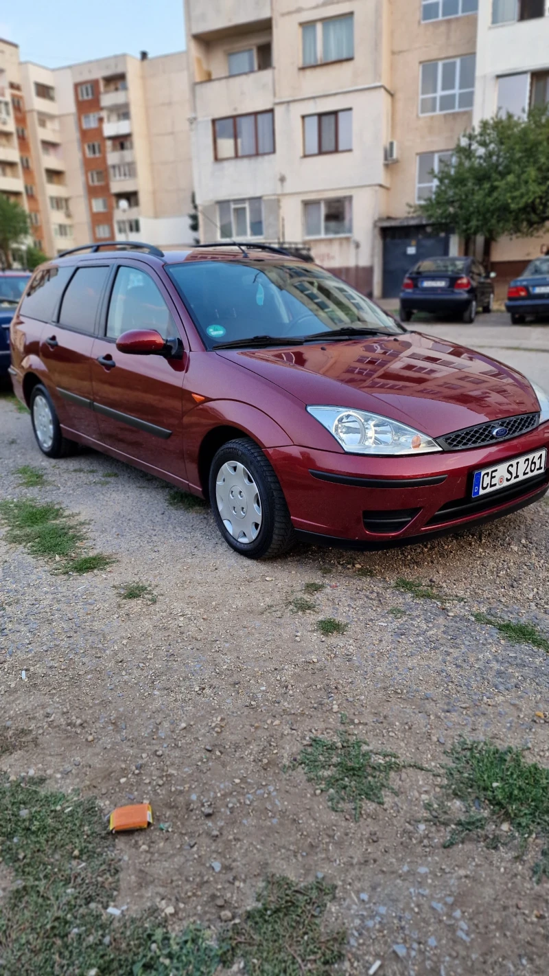 Ford Focus 2000, 131 кс., снимка 1 - Автомобили и джипове - 47899580