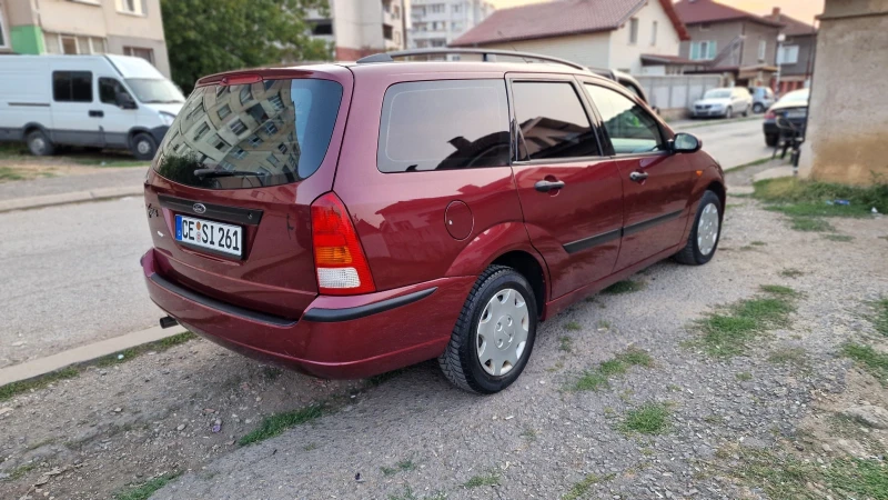 Ford Focus 2000, 131 кс., снимка 2 - Автомобили и джипове - 47899580