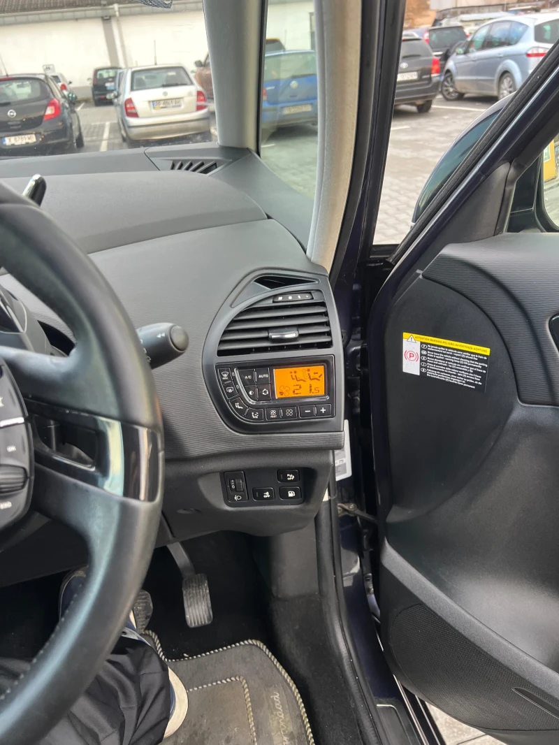 Citroen C4 Picasso 2000 HDI, снимка 9 - Автомобили и джипове - 48323870