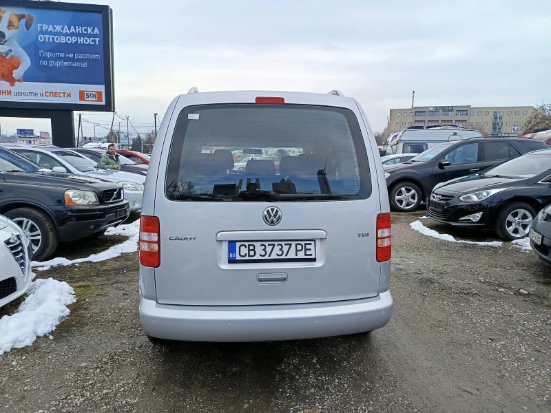 VW Caddy 1.6, снимка 4 - Автомобили и джипове - 48889798