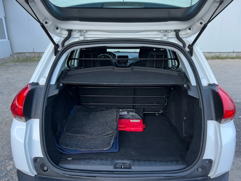 Peugeot 2008 1.6BlueHD-100к.с FACELIFT/EURO6B/Автоп/Парктроник, снимка 9 - Автомобили и джипове - 49935353