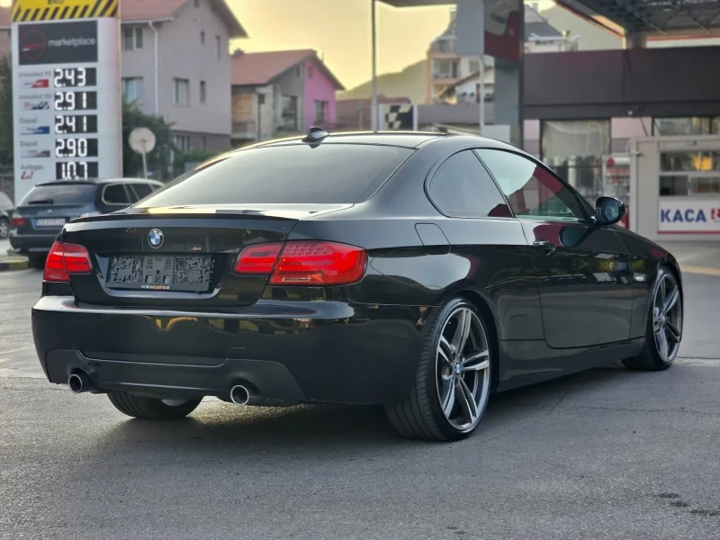 BMW 335 35d CIC* M pack* Keyless* Xenon, снимка 7 - Автомобили и джипове - 51706682