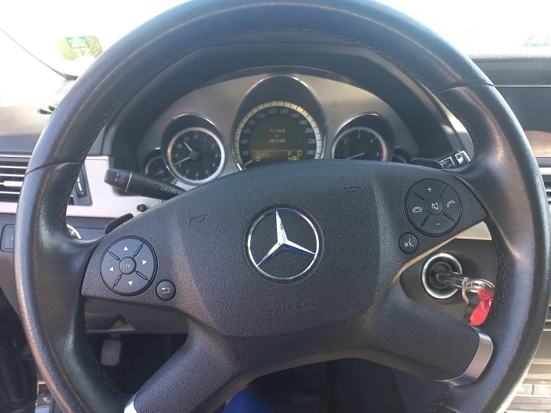 Mercedes-Benz E 350 3 , 5 CDI 4 MATIC, снимка 8 - Автомобили и джипове - 51769730
