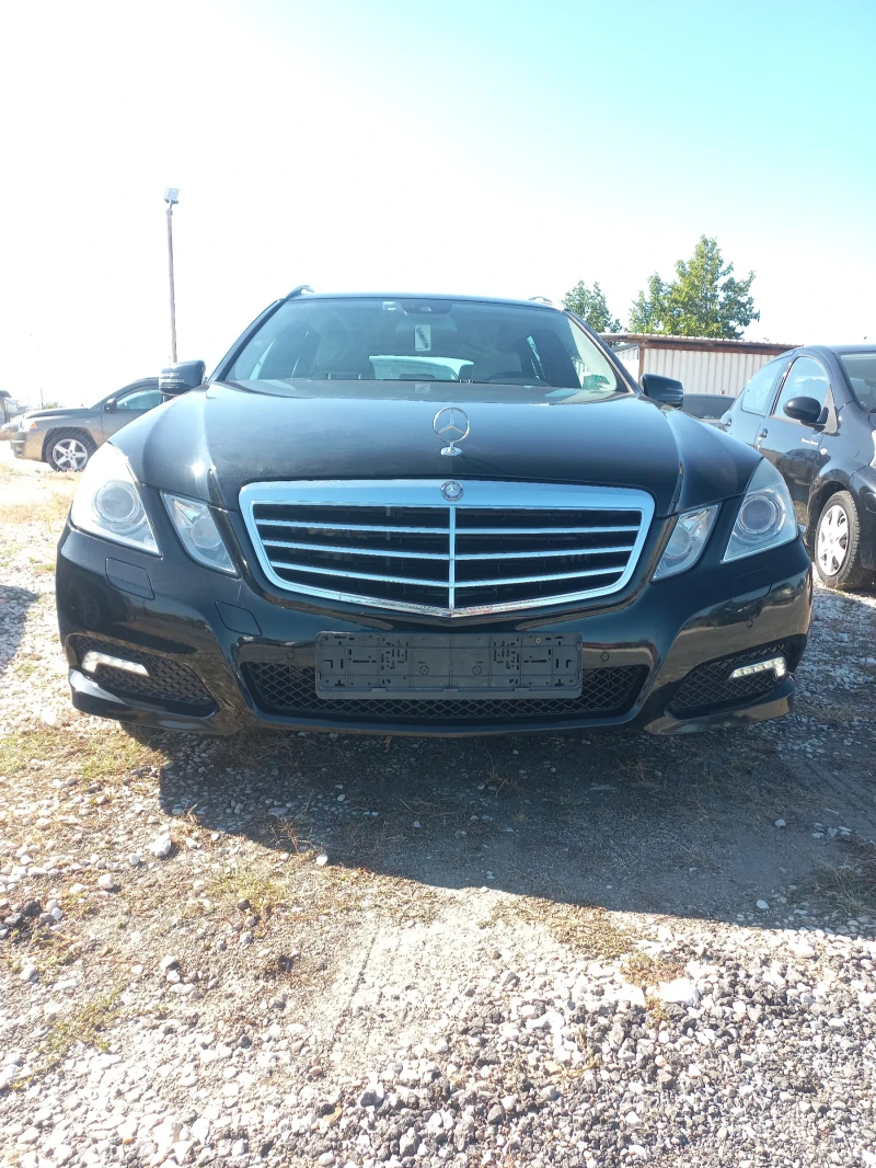 Mercedes-Benz E 350 3 , 5 CDI 4 MATIC, снимка 2 - Автомобили и джипове - 51769730