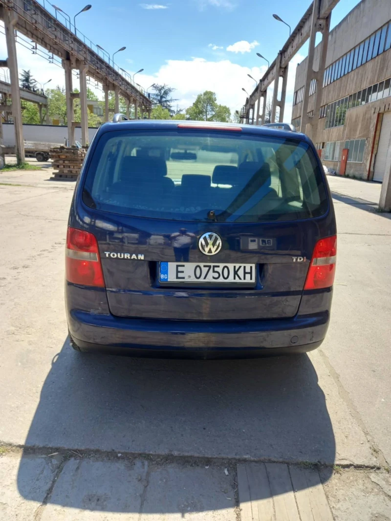 VW Touran 1.9 TDI 101, снимка 4 - Автомобили и джипове - 52017078