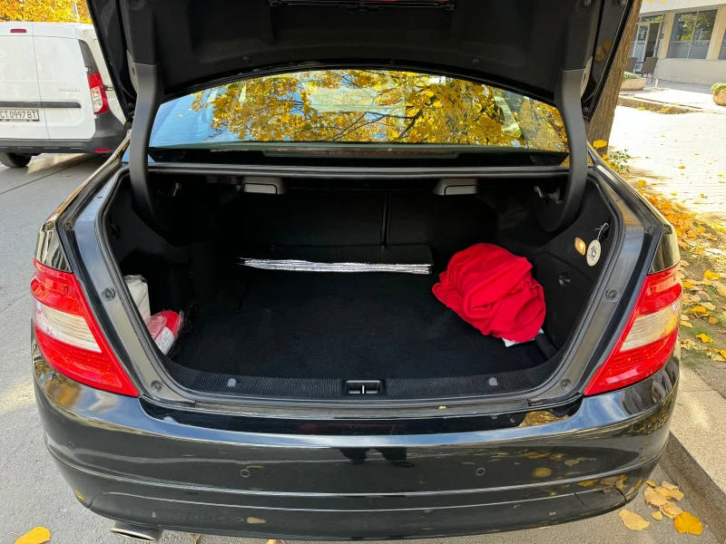 Mercedes-Benz C 200 Компресор , снимка 10 - Автомобили и джипове - 52811682