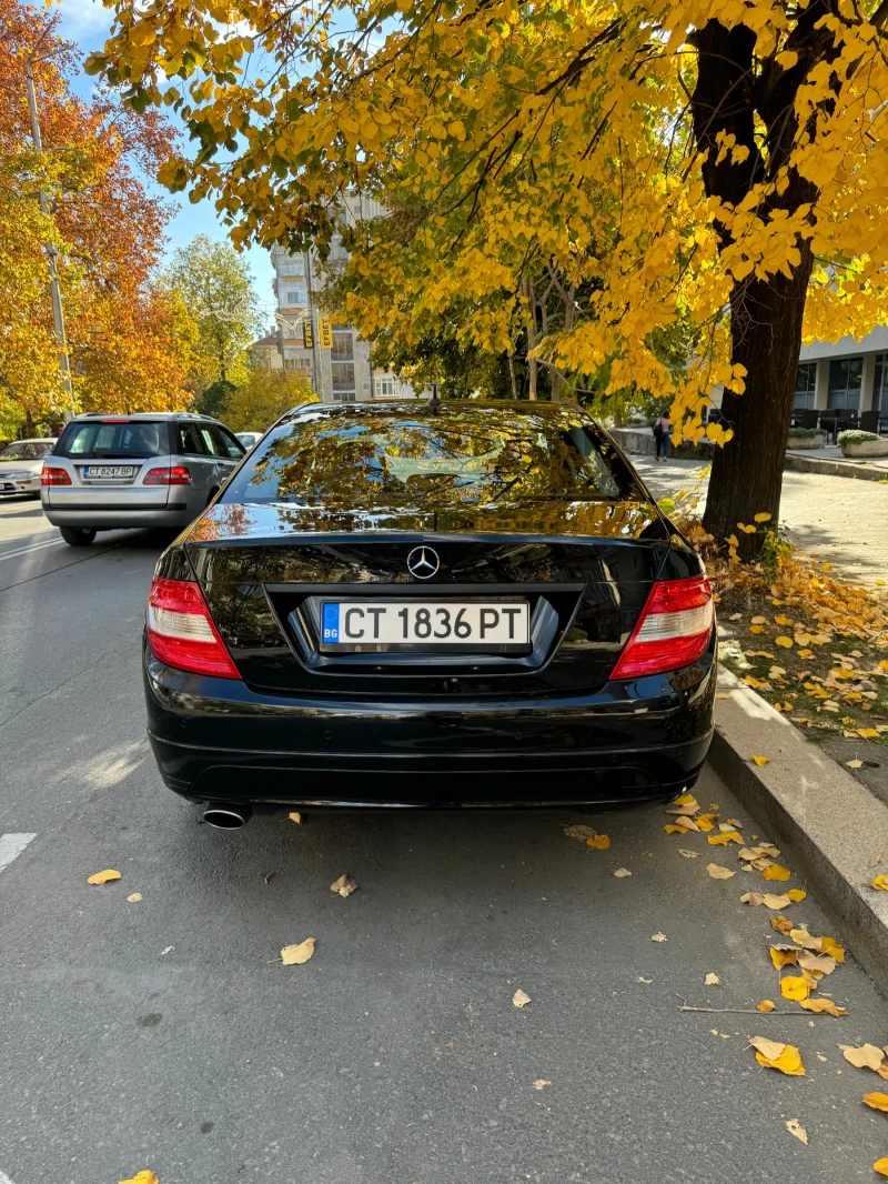 Mercedes-Benz C 200 Компресор , снимка 8 - Автомобили и джипове - 52811682