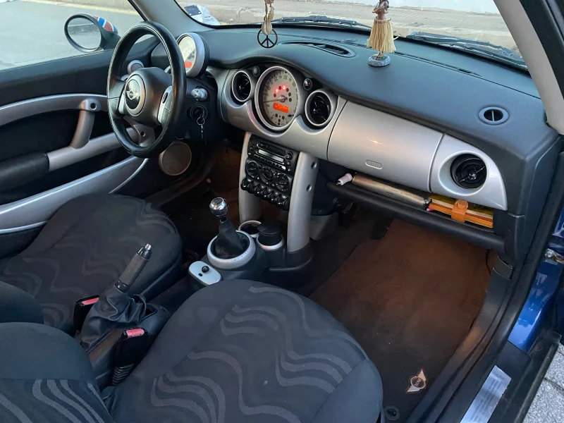 Mini One, снимка 13 - Автомобили и джипове - 52252465