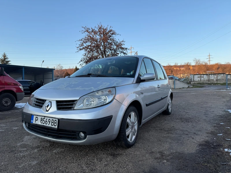 Renault Scenic 1.5 DCI, снимка 8 - Автомобили и джипове - 53012742