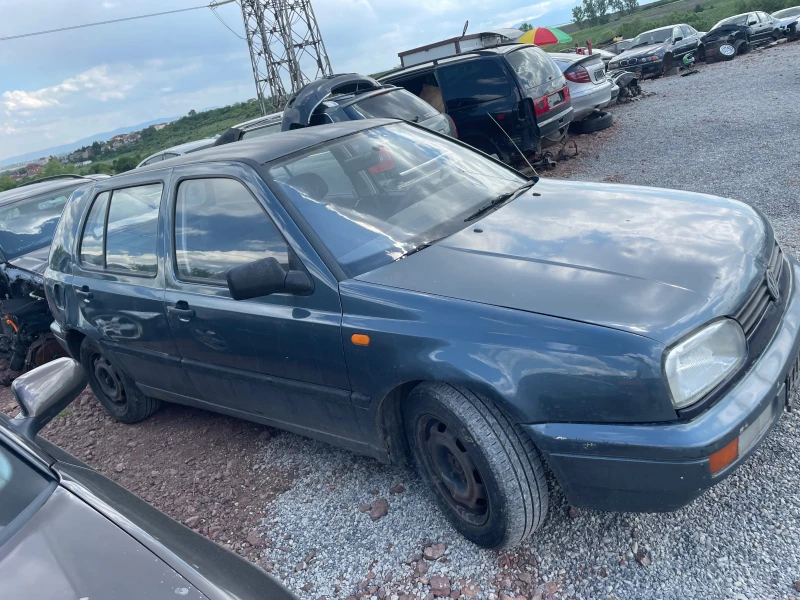VW Golf 1.8 бензин - 11 лв. - 47652985 | Car24.bg