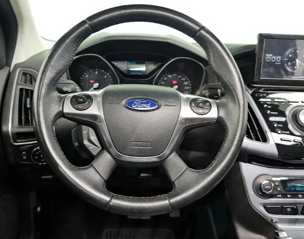 Ford Focus 2.0 TDCI Titanium, снимка 12 - Автомобили и джипове - 52750973