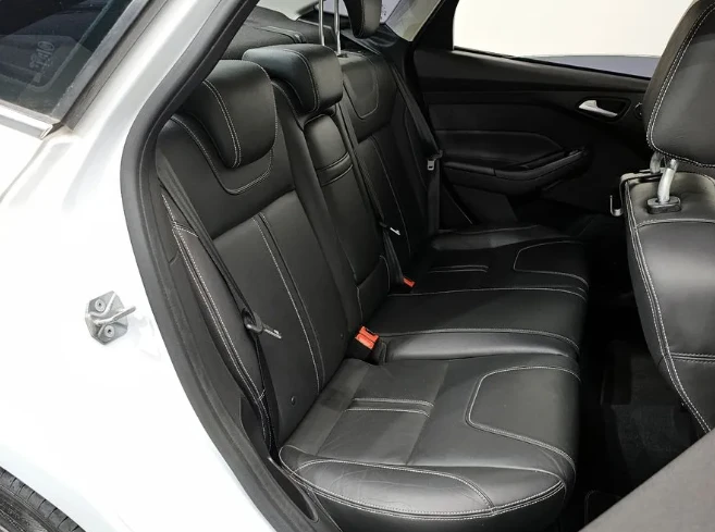 Ford Focus 2.0 TDCI Titanium, снимка 11 - Автомобили и джипове - 52750973