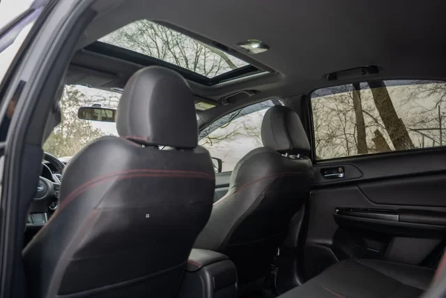 Subaru WRX Limited* АвтоКредит* (ЦЕНА ДО БГ), снимка 14 - Автомобили и джипове - 53851567