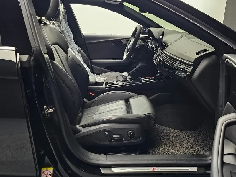 Audi A5 2.0 TDI, снимка 11 - Автомобили и джипове - 54145877