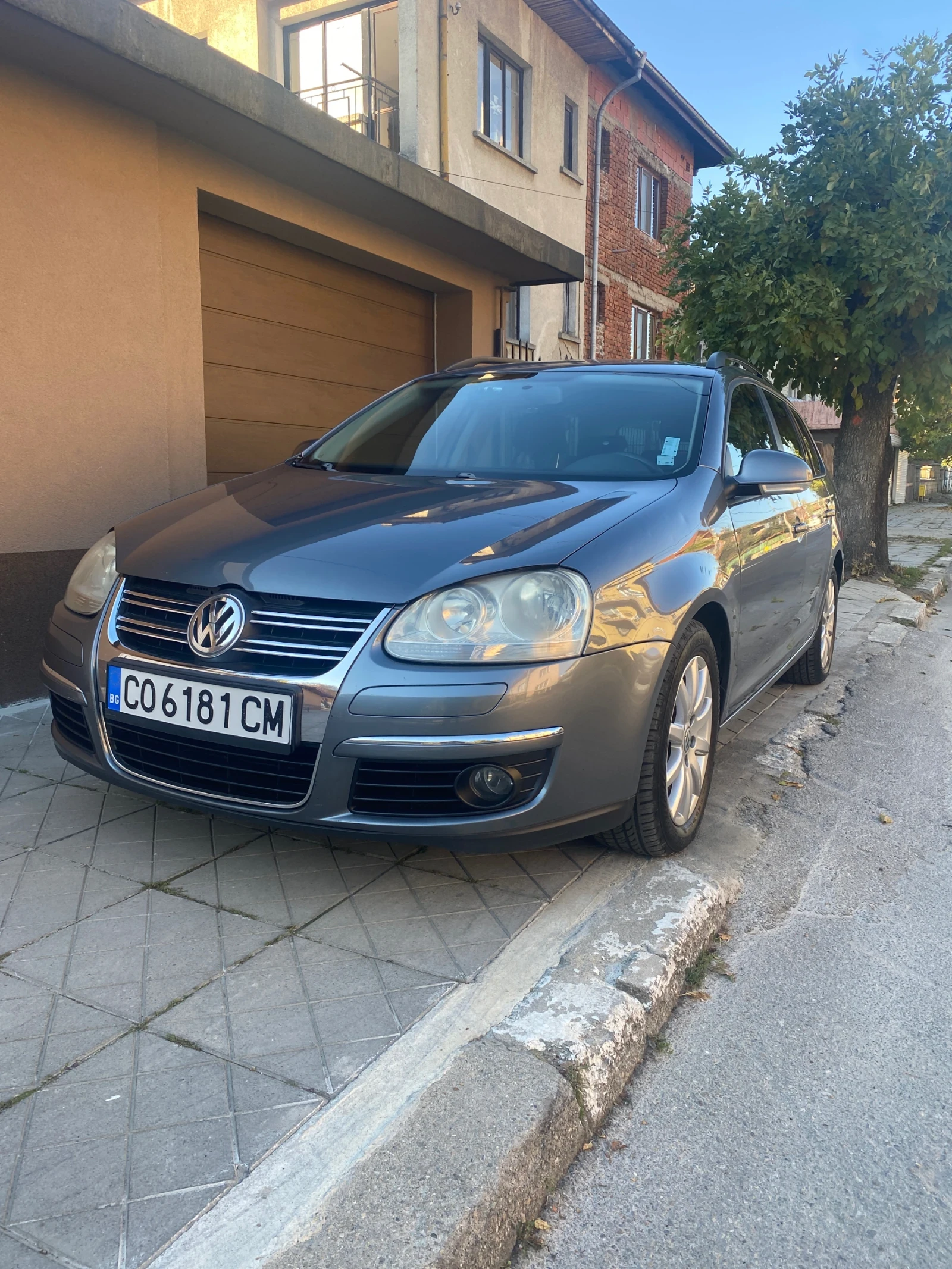 VW Golf Variant  1.9 TDI - изображение 2