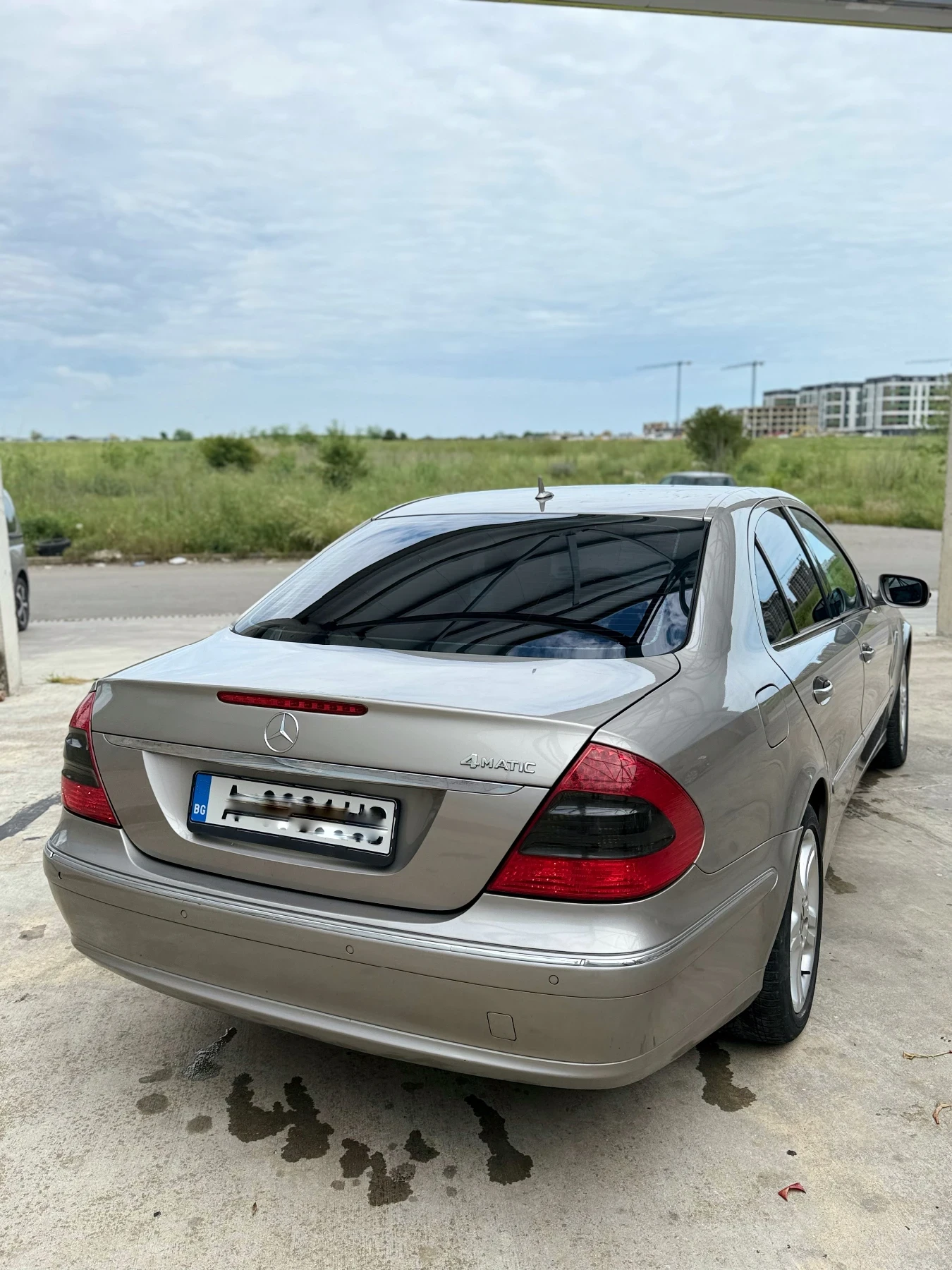 Mercedes-Benz E 320  - изображение 3