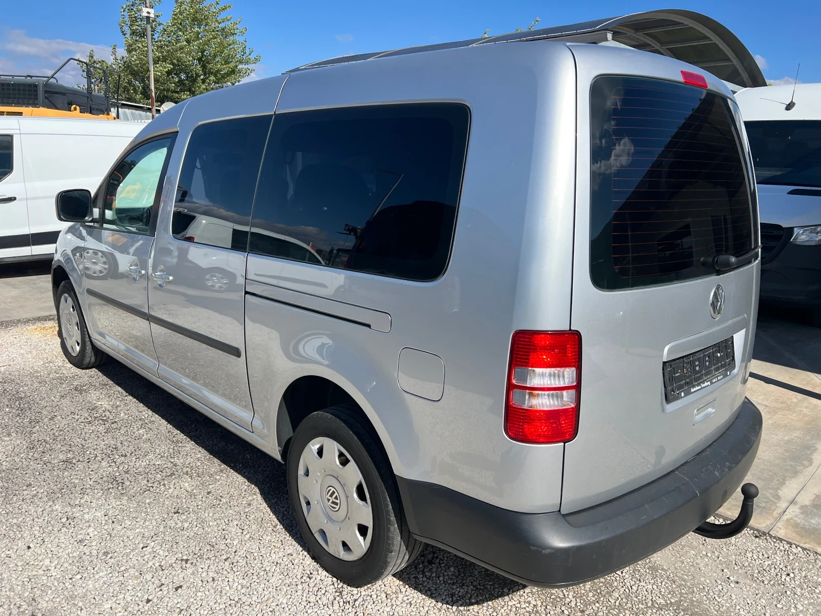 VW Caddy 2.0tdi-Klima-7места - изображение 5