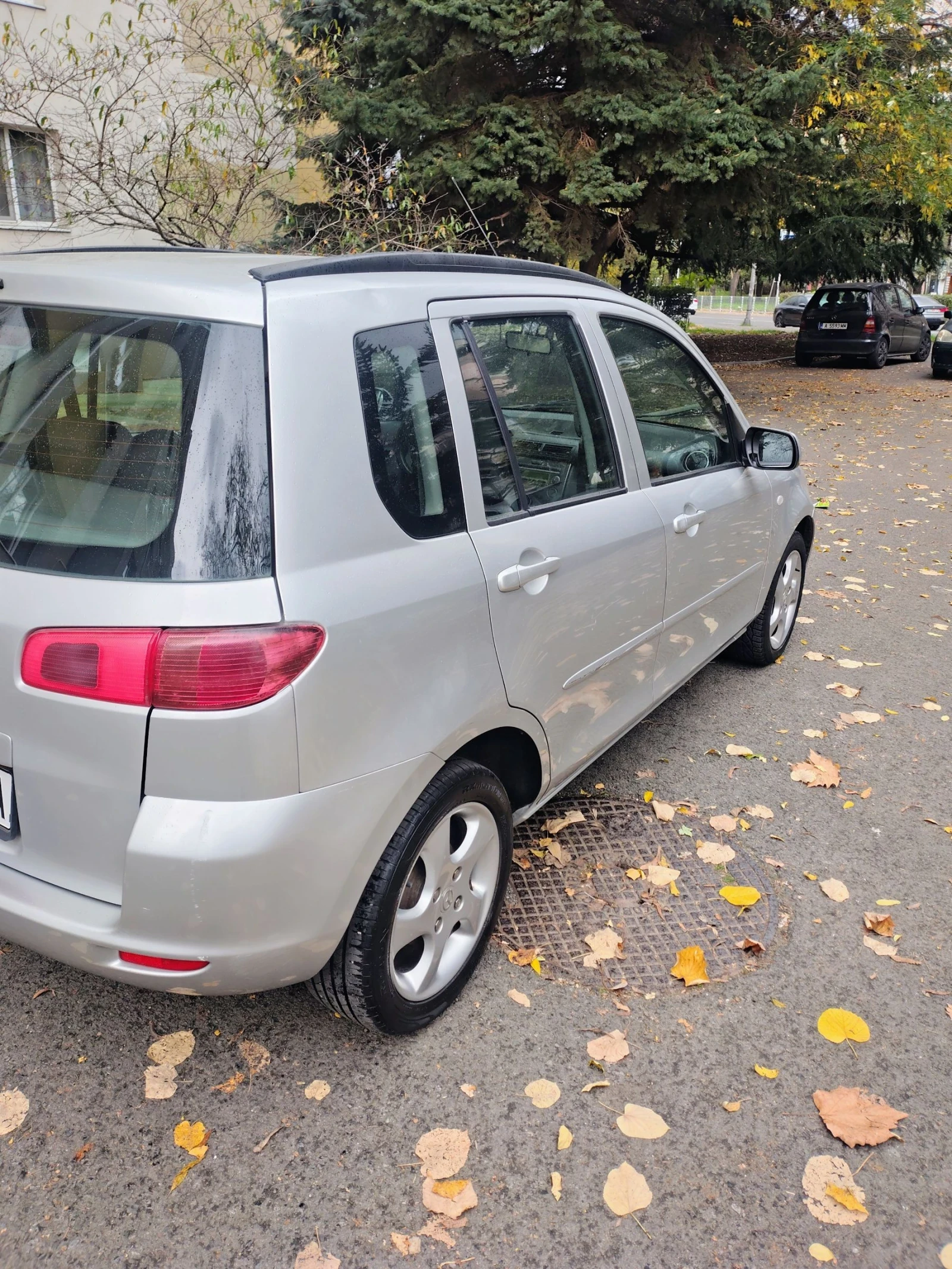 Mazda 2  - изображение 10