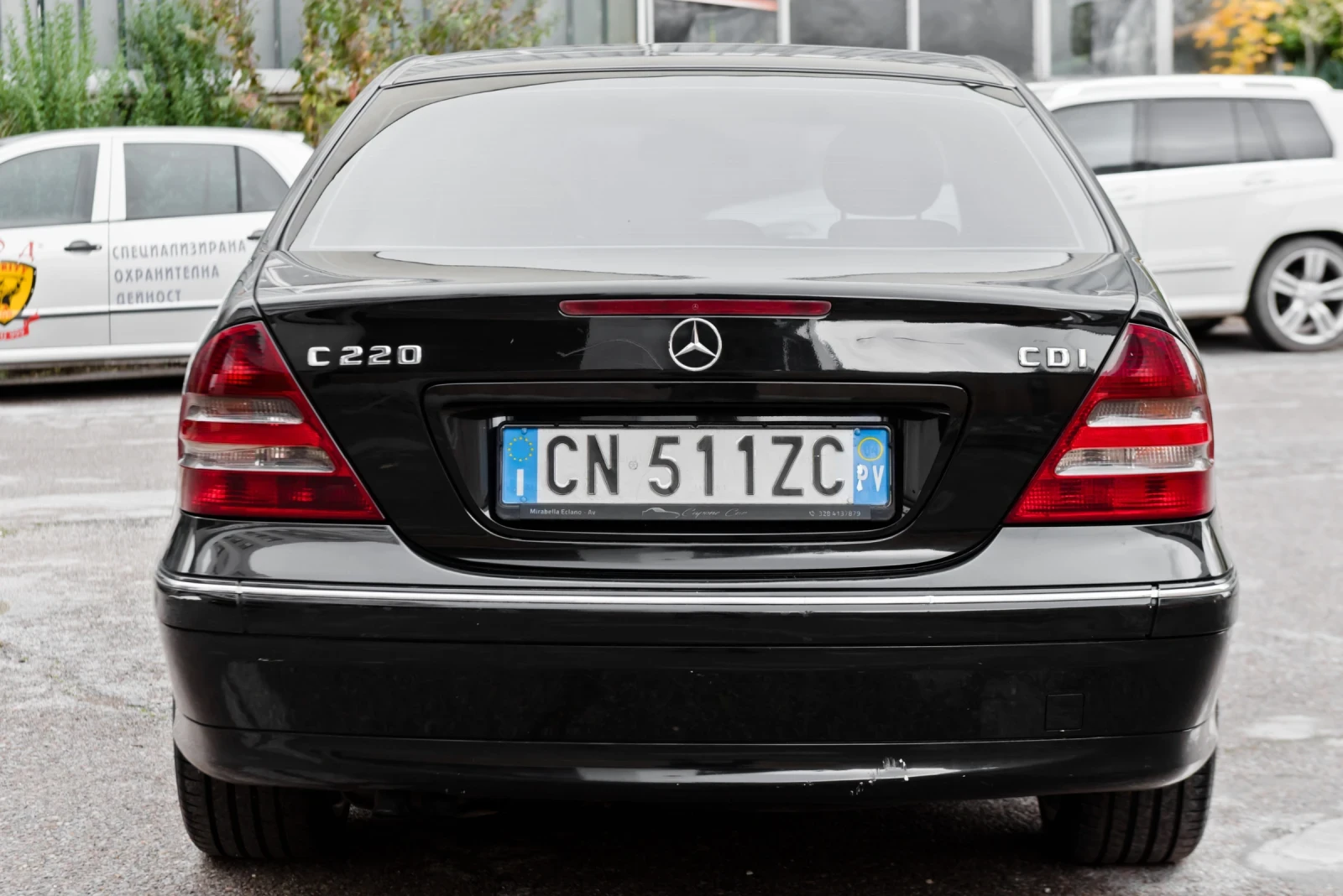 Mercedes-Benz C 220 НОВИ ГУМИ// FACELIFT// CARPLAY//  - изображение 5