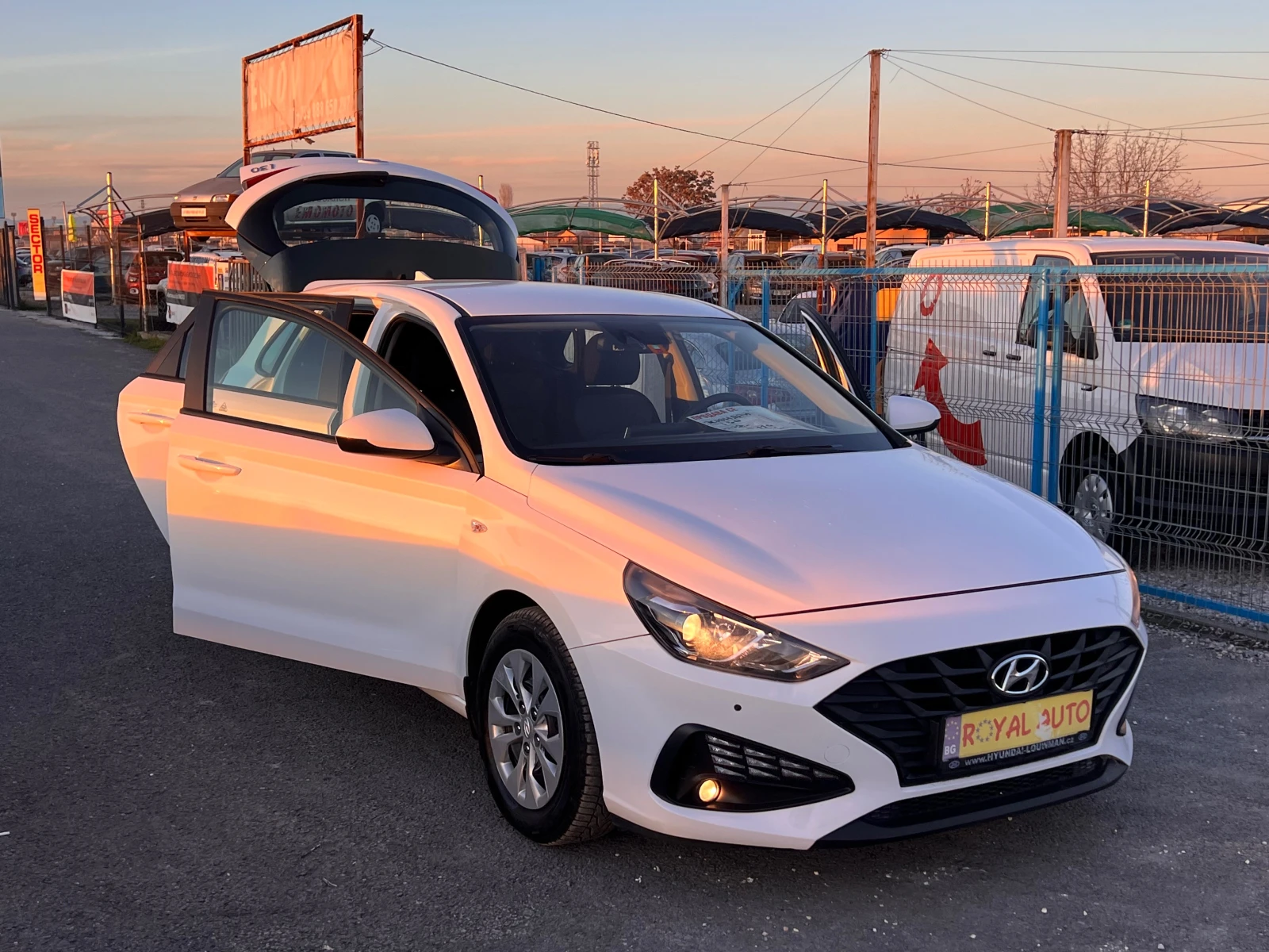 Hyundai I30 ������-�����-�����-���  | Mobile.bg � ����������� 17