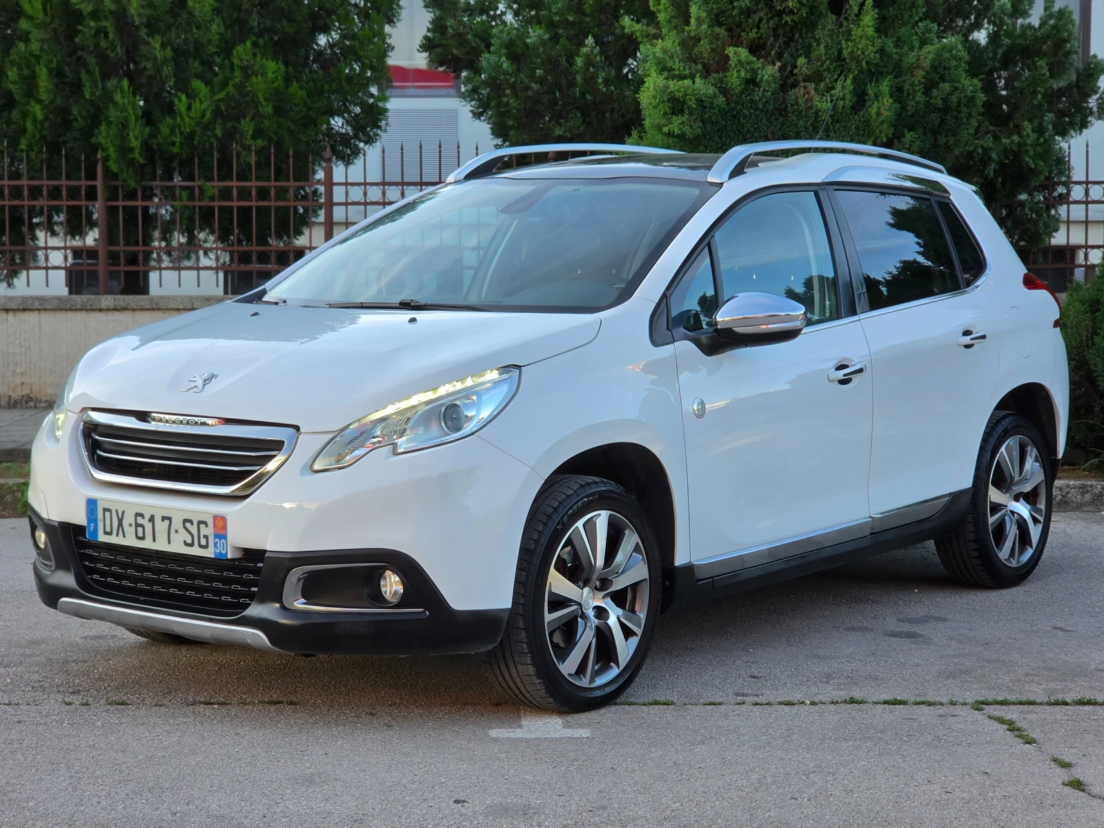 Peugeot 2008 1.6 HDI 120hp * EURO 6 * NAVI * CROSSWAY* * , снимка 6 - Автомобили и джипове - 54715888