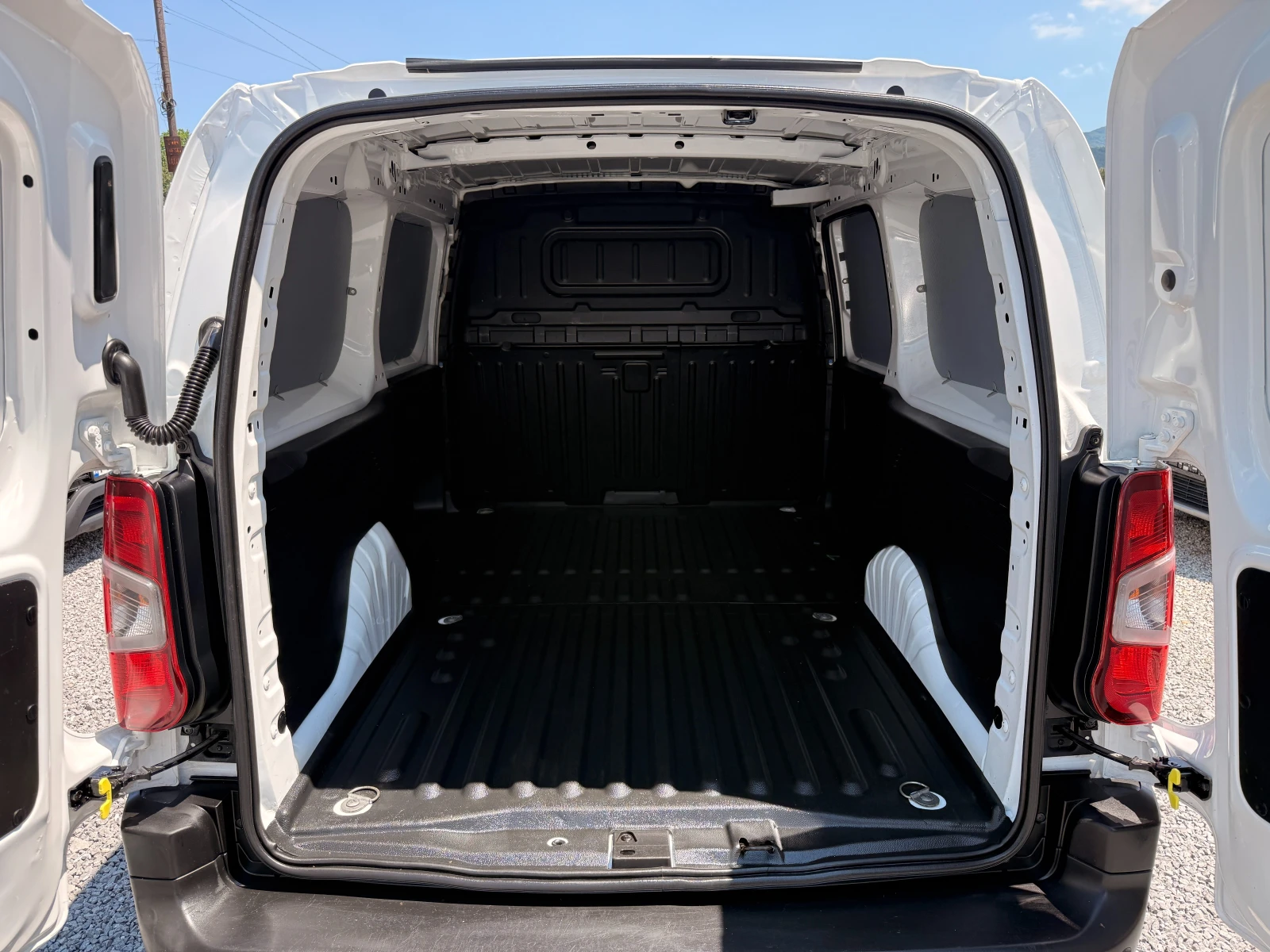 Opel Combo 1.5HDI MAXI;EURO6;COC;GERMANY, снимка 14 - Автомобили и джипове - 55061834