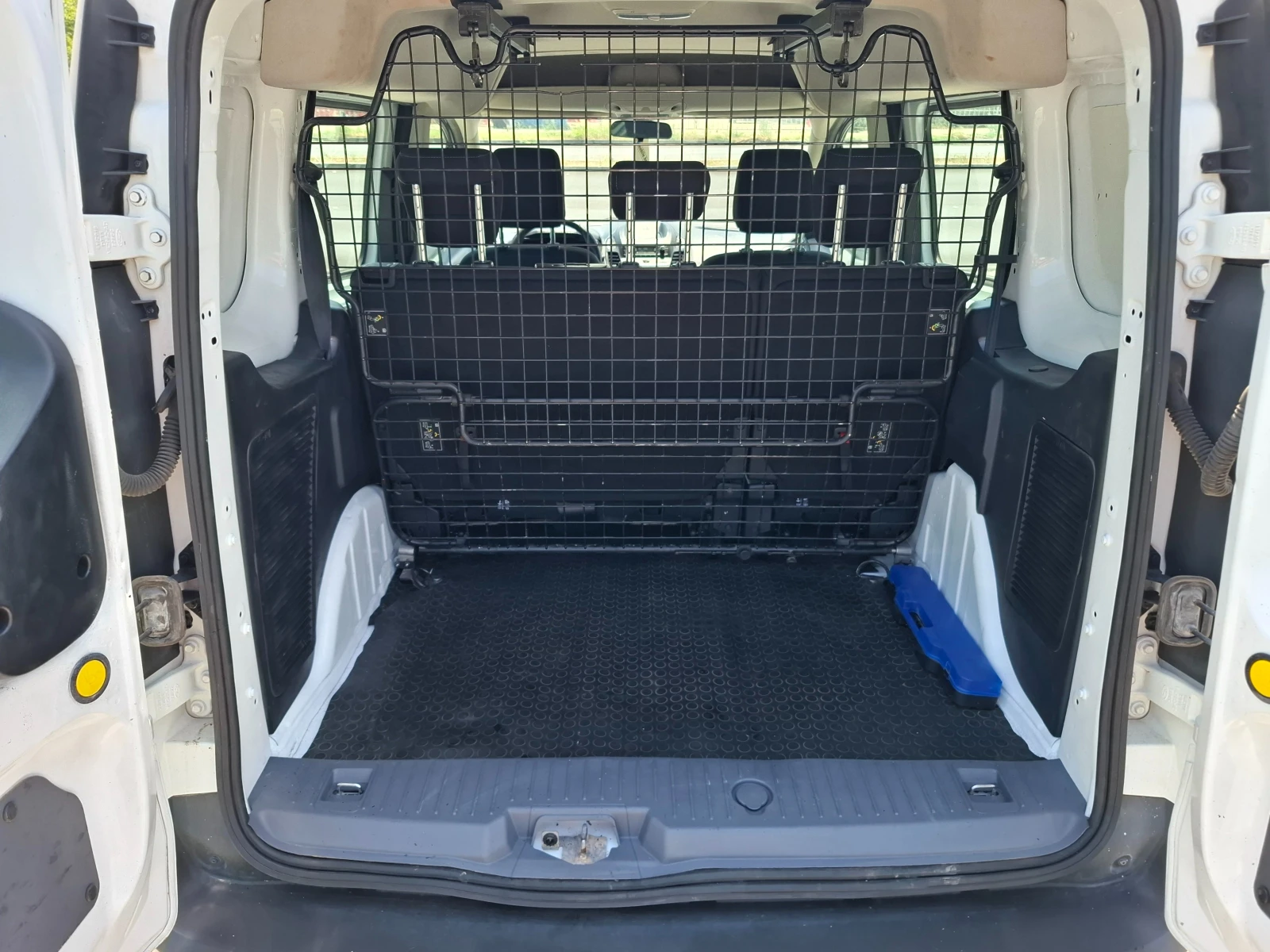Ford Connect 1, 5TDCI Италия , снимка 13 - Автомобили и джипове - 55155975