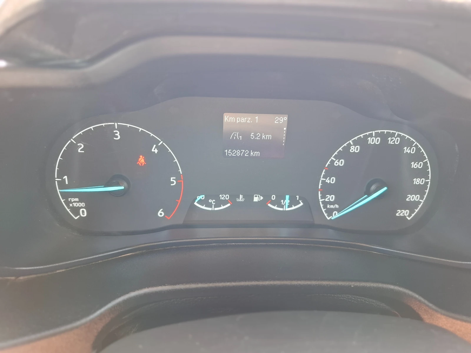 Ford Connect 1, 5TDCI Италия , снимка 9 - Автомобили и джипове - 55155975