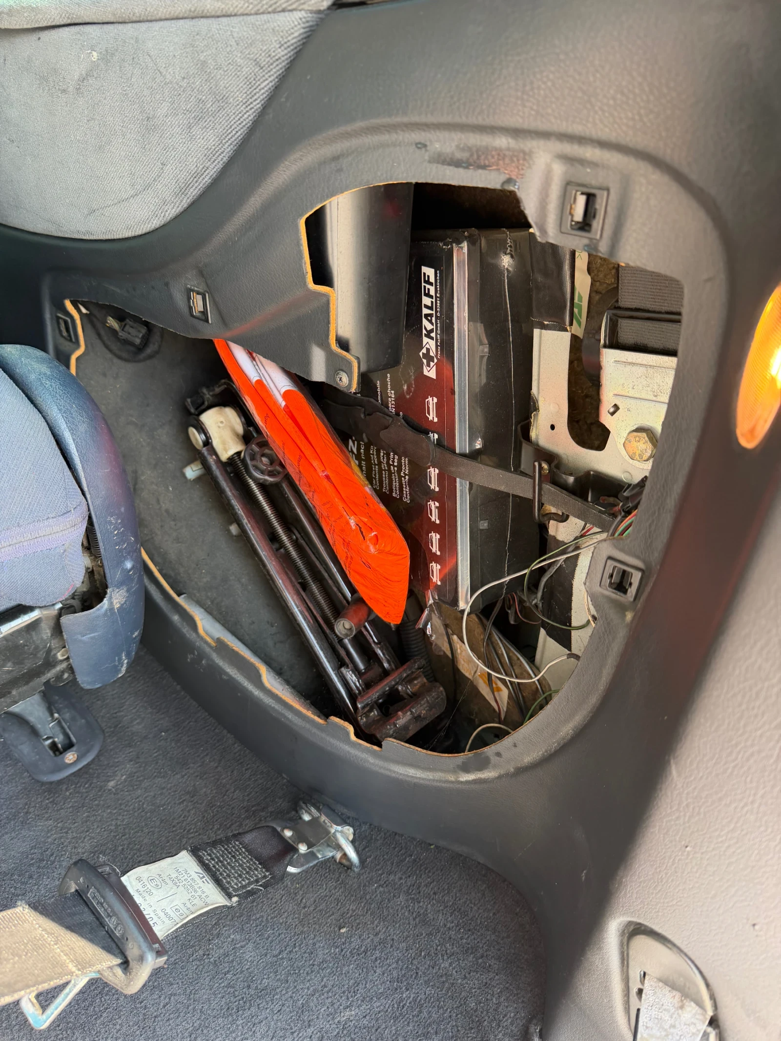 Ford Galaxy 1.9 ��� | Mobile.bg � ����������� 12