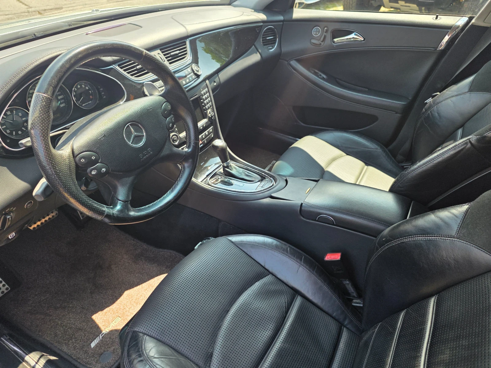 Mercedes-Benz CLS 63 AMG KEYLESS ОБДУХВАНЕ, снимка 9 - Автомобили и джипове - 55377186