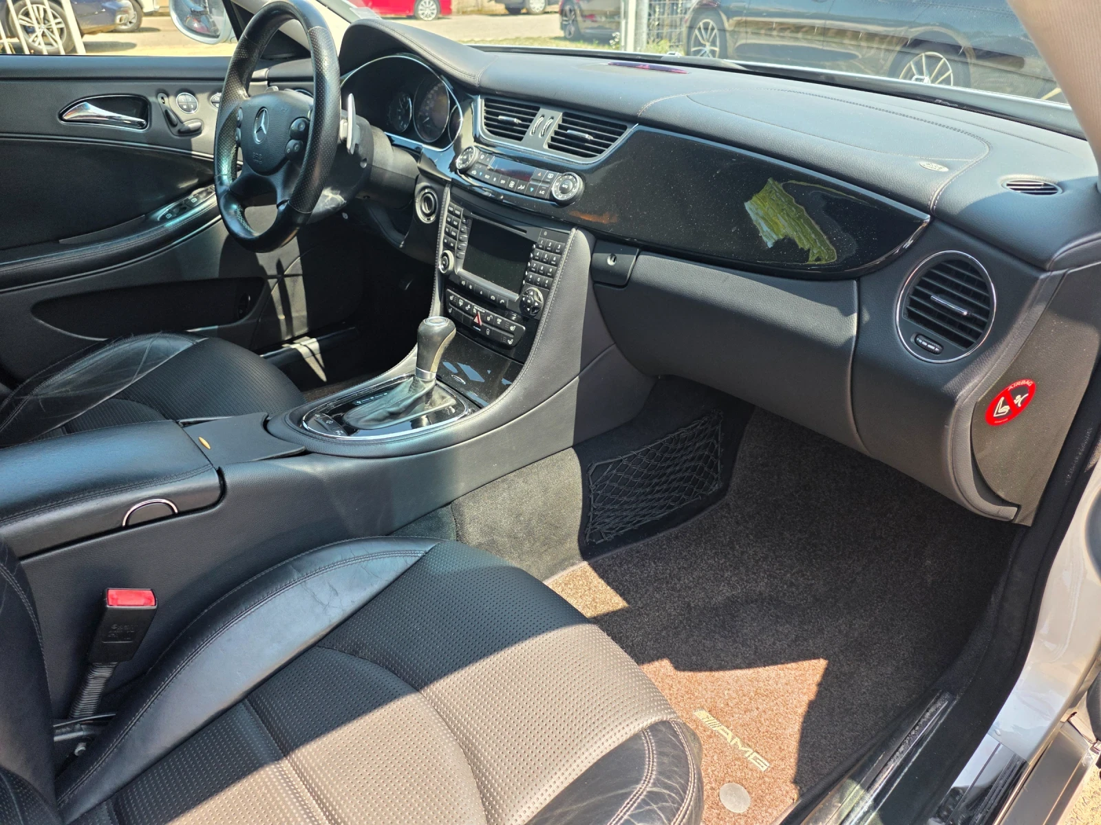 Mercedes-Benz CLS 63 AMG KEYLESS ОБДУХВАНЕ, снимка 10 - Автомобили и джипове - 55377186